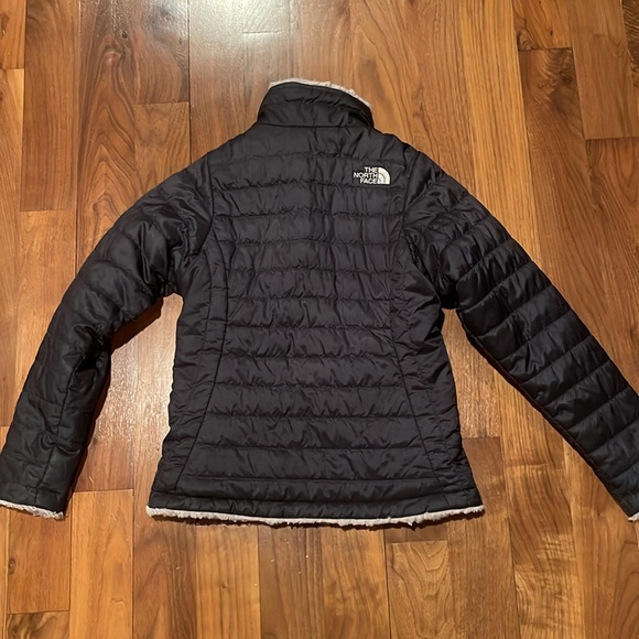 The North Face Reversible Puffer Sherpa Jacket- 7/8/Small - Picture 2 of 9
